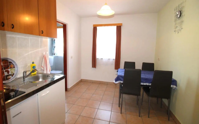 Studio Apartment Baric