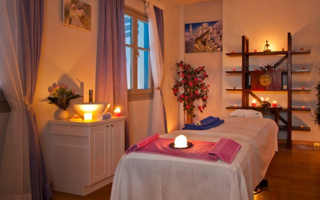 Aegialis Hotel & Spa