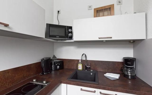 City Park Apartment 24