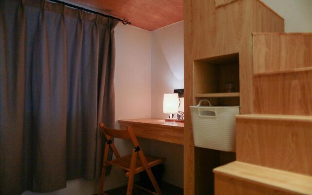 Rong Gallery Inn