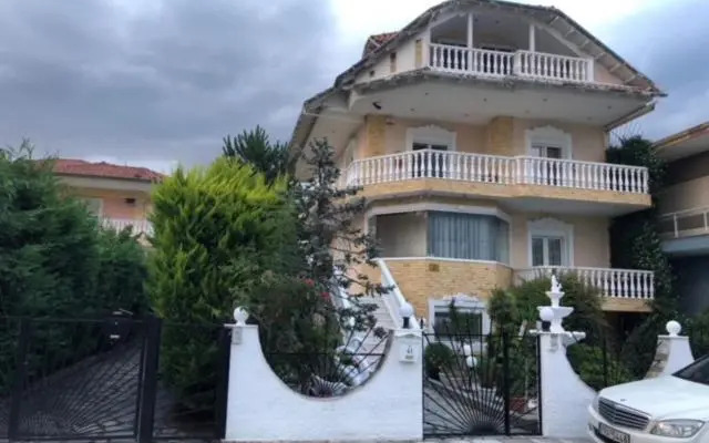 Villa Elena 5*****