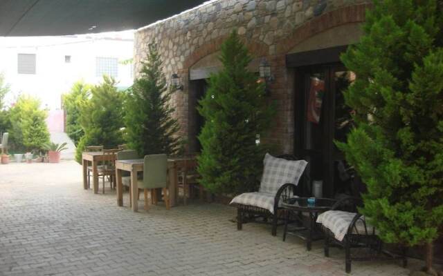 Second Spring Hotel