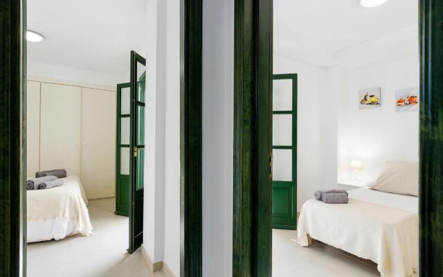 Casita En Pedregalejo Con Terraza 19B