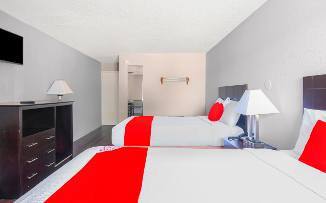 OYO Hotel Irving DFW Airport South