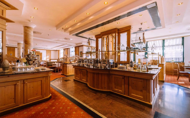 Grand Excelsior Hotel München Airport 