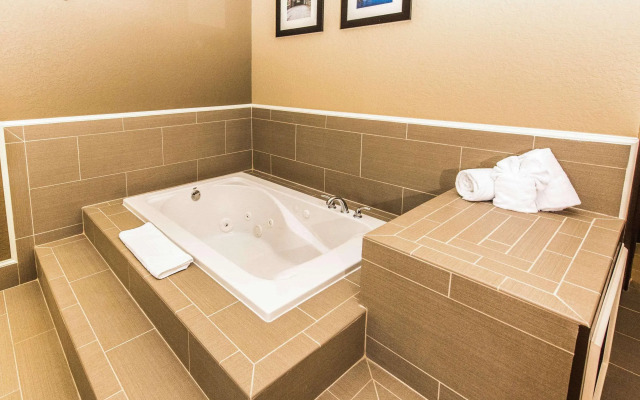 Comfort Inn Lehigh Valley West - Allentown