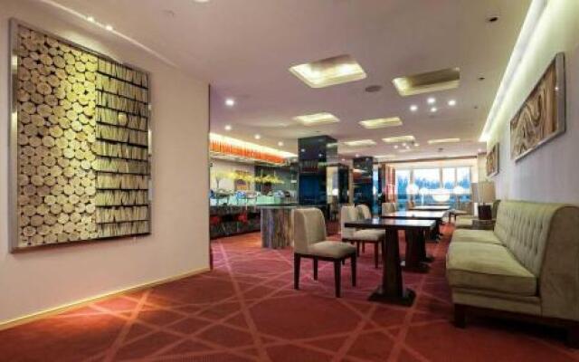 Starway Hotel Yingchuan Long Distance Central Bus Station