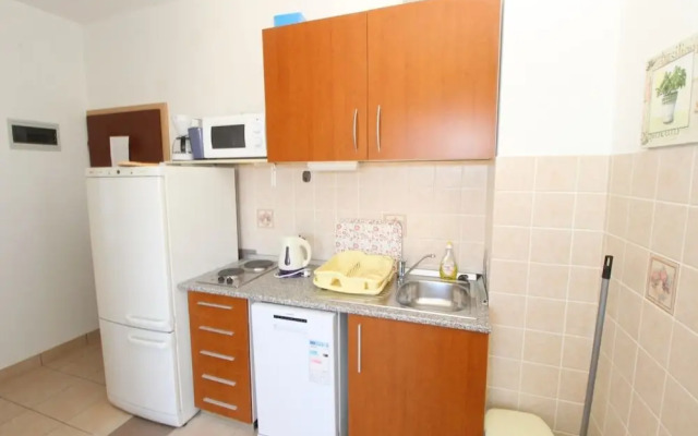 Mare-200 m From the Beach - A2