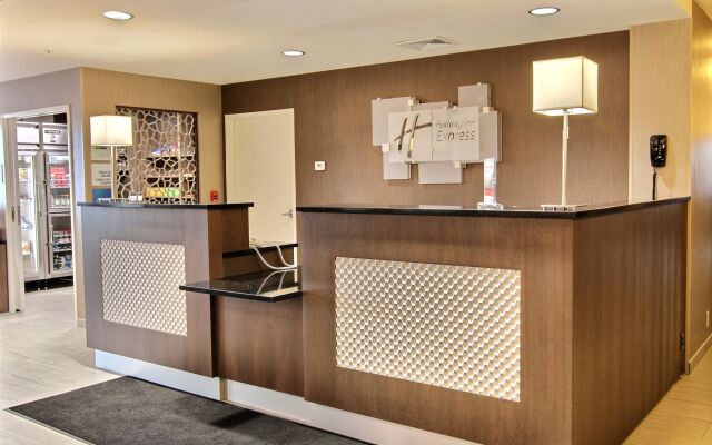 Holiday Inn Express Fargo-West Acres by IHG