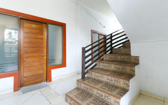 Pudak Sari Homestay by ZUZU