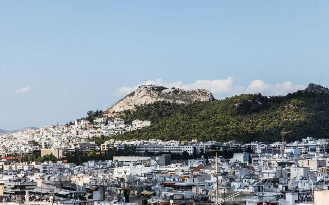 Cozy penthouse in Athens w amazing view