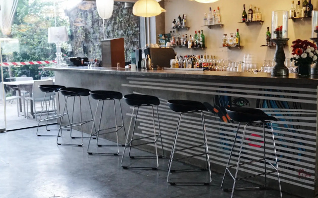 The Henry Hotel Cebu - Multi-use Hotel