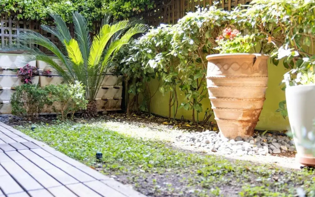 The Garden House at Alimos