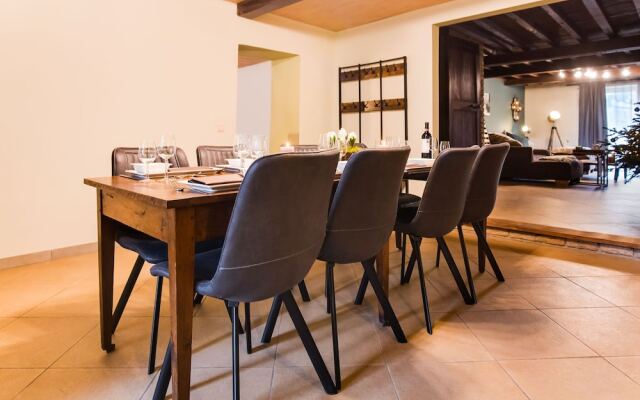 Cosy Holiday Home in Vresse-sur-Semois with Terrace