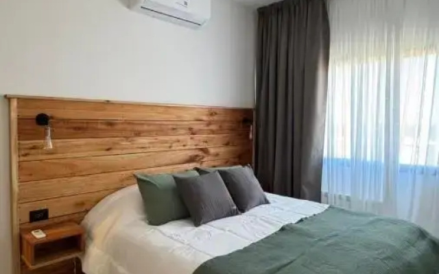 Parry Hotel