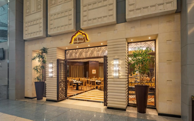 Al Marwa Rayhaan by Rotana
