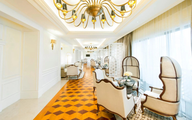 Legend Palace Hotel