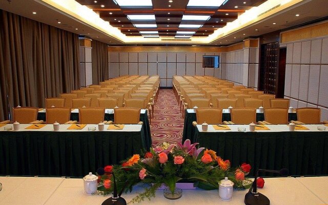 Riverside International Hotel