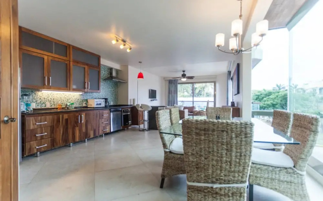 Mimosa Flat by Realty Group
