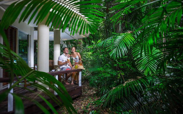 Green Island Resort