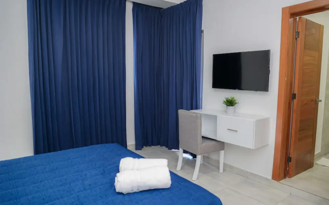 Jomy's Hotel