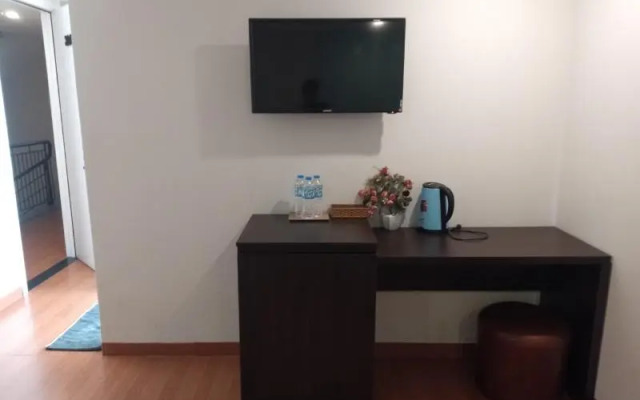 Capital O 1167 Haya Hotel