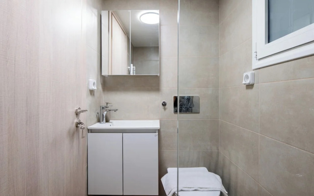 Astrea 1- Bedroom Apartment in Athens