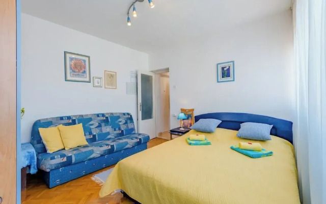 Studio Apartment Ecija