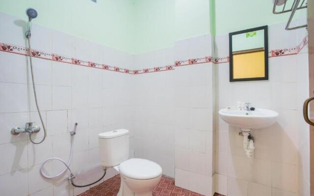 OYO 1419 Rhona Guest House Syariah