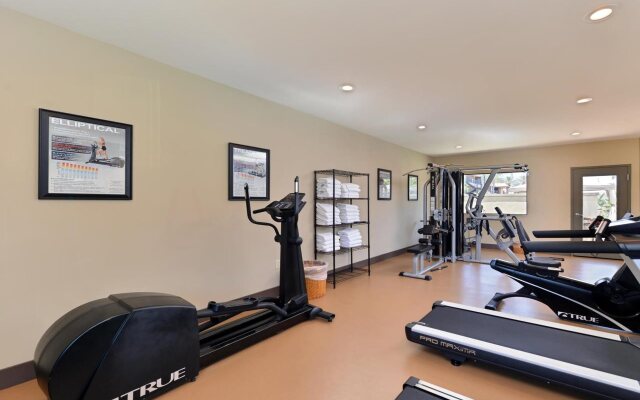 Best Western Plus Stovall's Inn