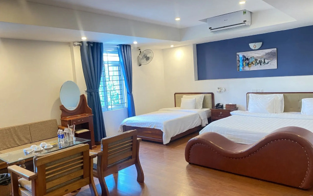 A25 Hotel - 137 Nguyen Du DN