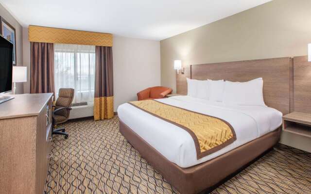 Baymont by Wyndham Grand Rapids Airport