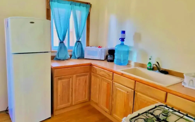Utila Seabreeze Vacation Apartments