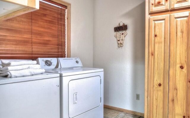 No. 21 Tamarack Lodge Cabin