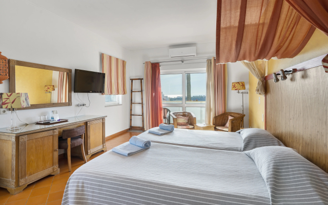 Hotel Cerro da Marina