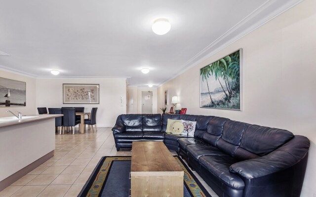 Florentine Unit 2, 11 Columbia Close