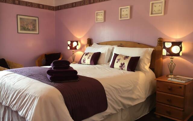 Riverview Guesthouse