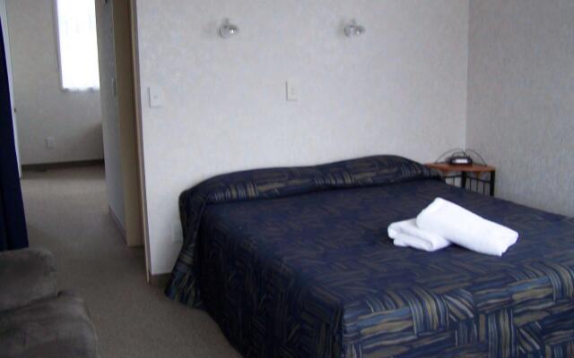 Parklands Motel