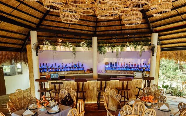 Las Cabanas Beach Resort