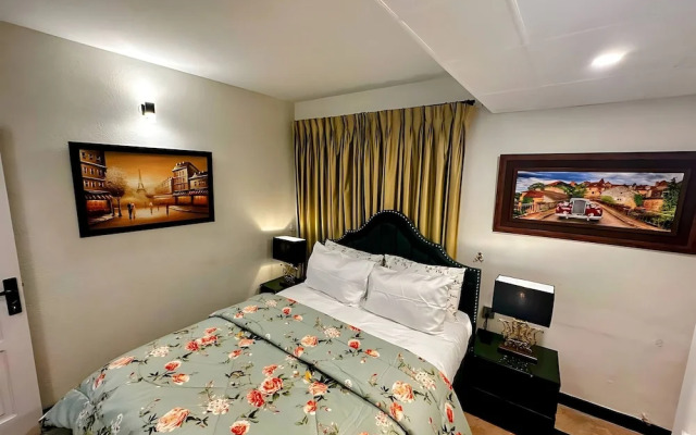 Royal Serviced Cottages
