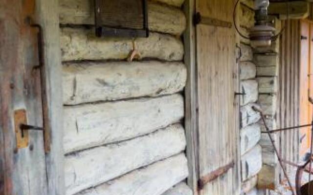 Tooma Holiday Cottage