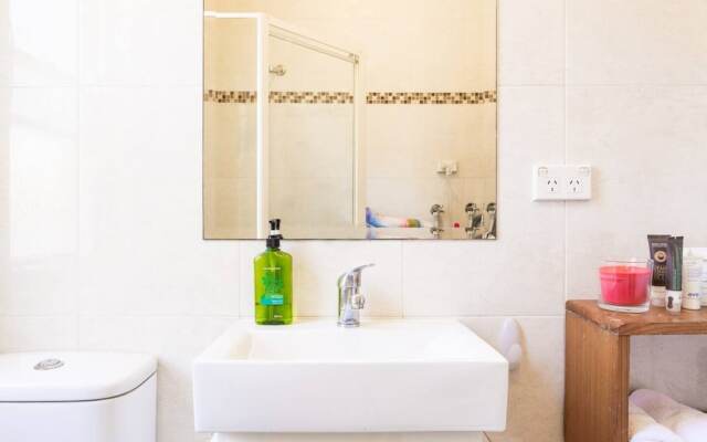 Bright Bondi Beach Pad