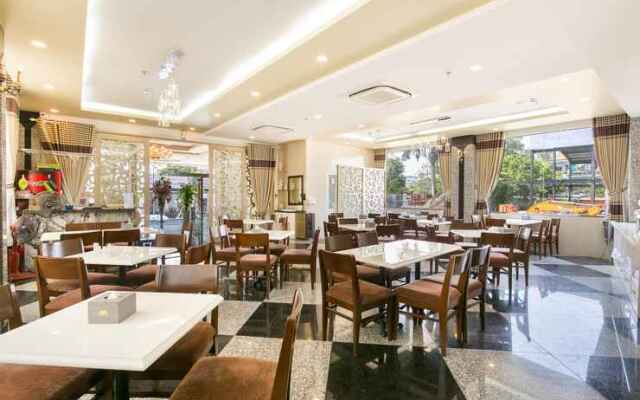 Thanh Binh Hotel District 7