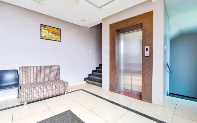 Hotel Raghumani Palace