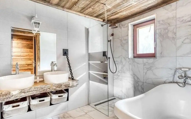 Chalet Raven Co-living