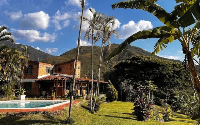 Santa Elena Ventanas Parapente House
