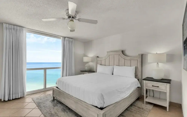 Shoreline Towers 2115