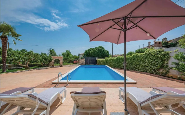 Apartment Baderna 13