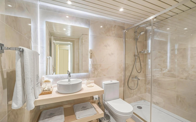 Elementa Boutique Hotel