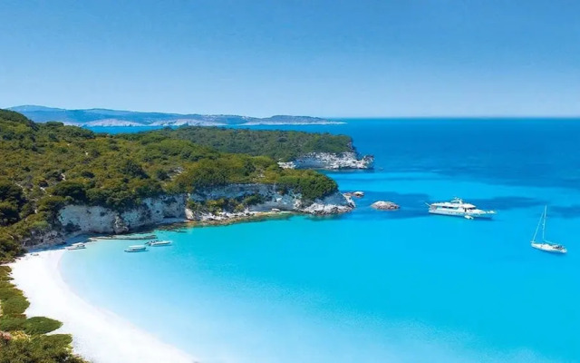 Paxoi Sunny Serenity - Kirki s Studio With Jacuzzi